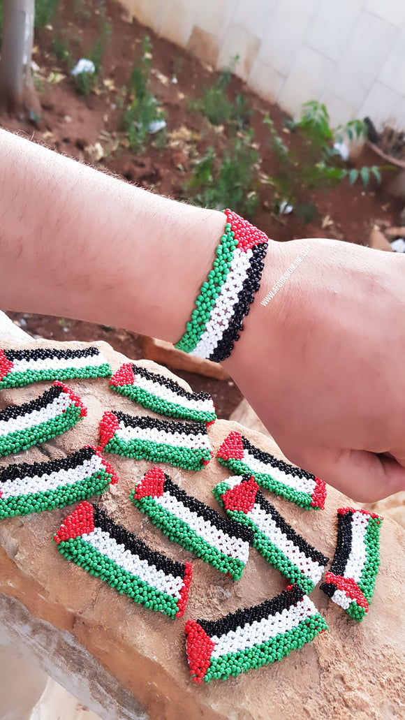 Palestine flag beaded bracelet ( 12 pieces ) –